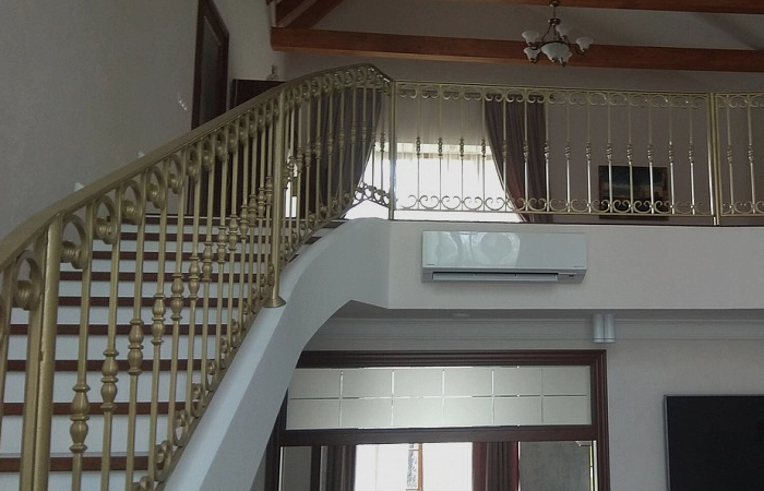 Монтаж кондиционера в частном доме